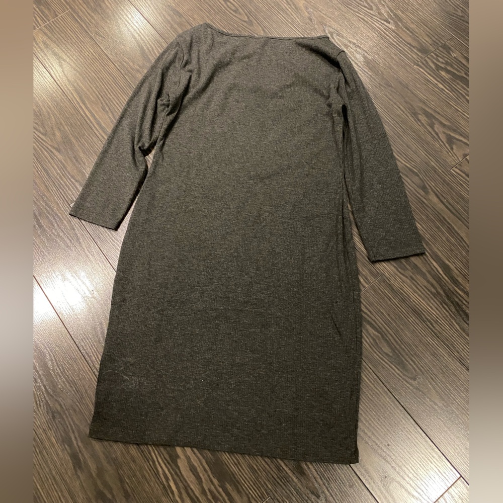 4 for 20❣️ H&M ribbed 3/4 sleeve dress
